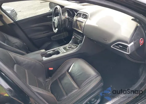 2017 Jaguar Xe 25T Prestige из США, поврежденный, VIN SAJAE4BG8HA964926